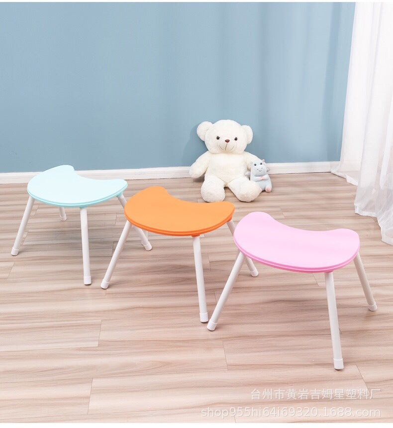 Children's Student's Desk And Chair Children's Dining Table And Chair Kindergarten's Table And Chair Plastic Game Table Baby's Call Chair Rabbit Ear Chair Umar Ahmed Blue With dinner plate 