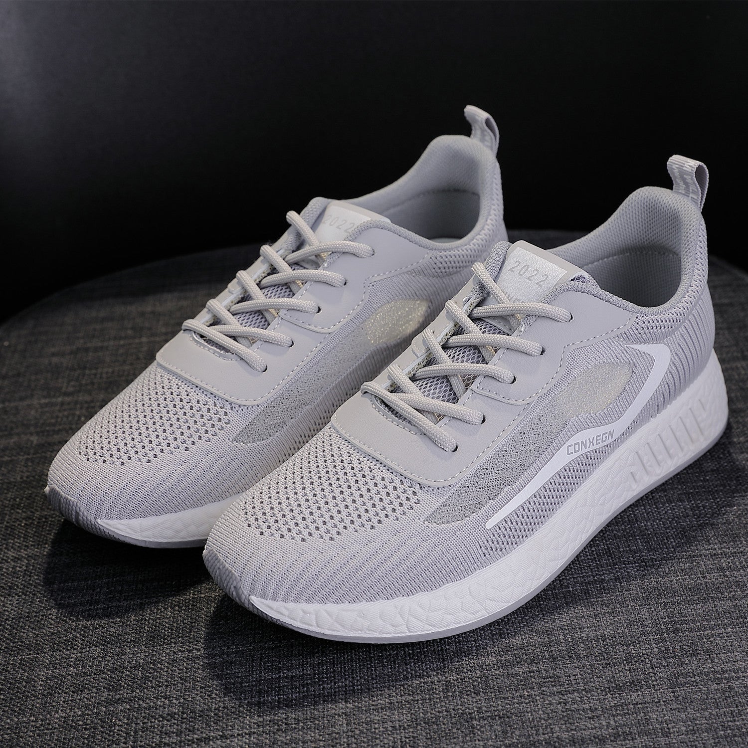 2024 New Style Breathable Fly-woven Fashion Fashionable Comfortable Soft-soled Loafer Sneakers Running Shoes Dancing Lazy Shoes